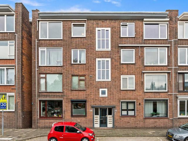 Bovenwoning te koop in Vlaardingen, Zuid Holland