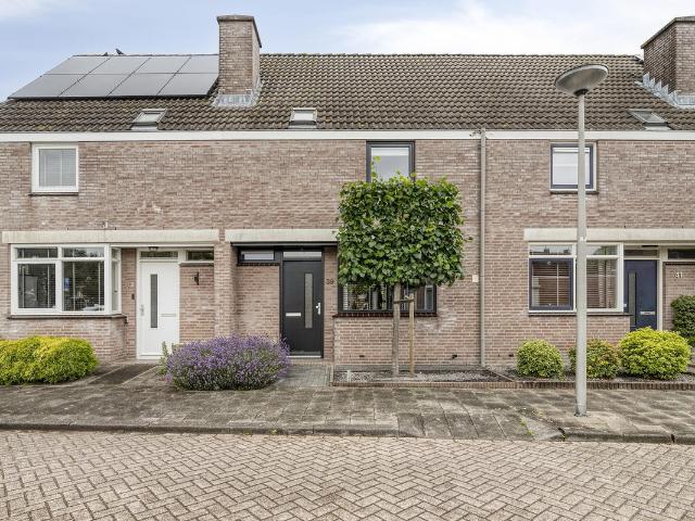 Eengezinswoning te koop in Made