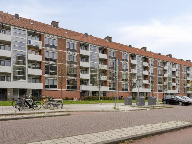Bovenwoning te koop in Overtoomse Veld, Amsterdam