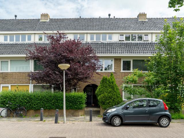 Bovenwoning te koop in Leeuwarden, Componistenbuurt