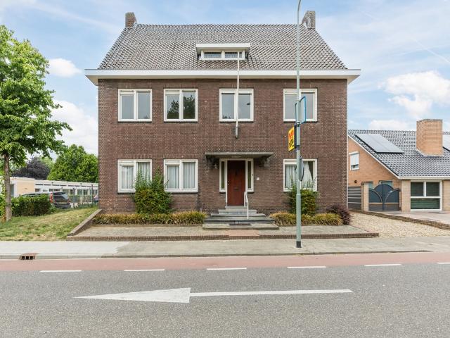 Herenhuis te koop in Echt, Echt-Noord