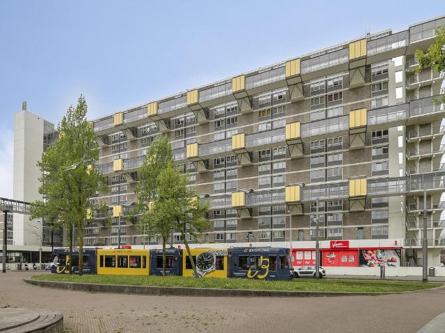 Dubbele Bovenwoning te koop in Amsterdam, De Punt