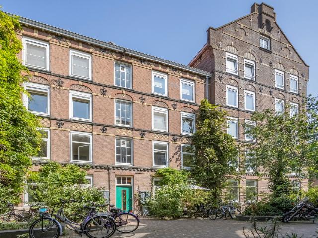 Bovenwoning te koop in West, Amsterdam