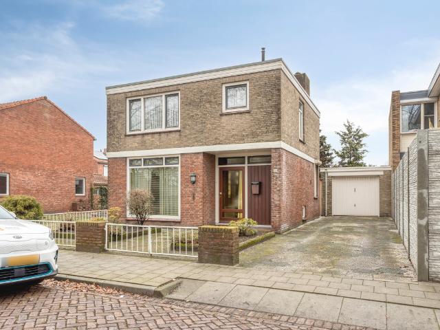 Woning te koop in Kalsdonk, Roosendaal