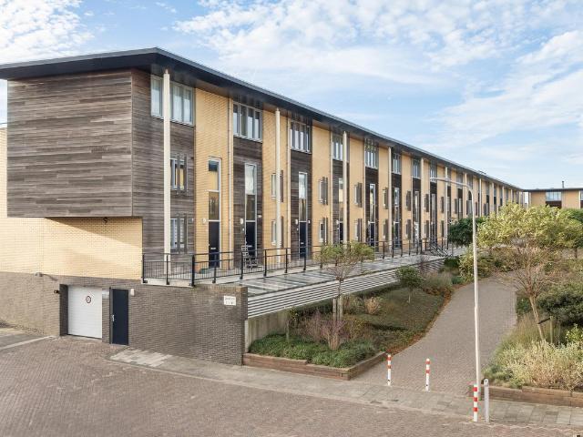 Woning te koop in Bolnes, Ridderkerk