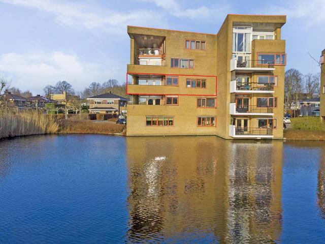 Bovenwoning te koop in Oud-beijerland, Zuid Holland