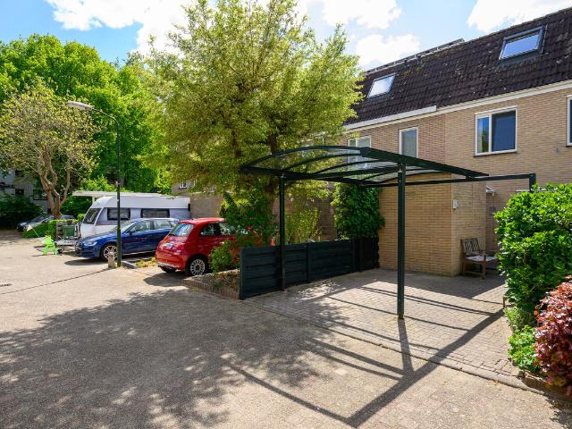 Eengezinswoning te koop in Leidschendam