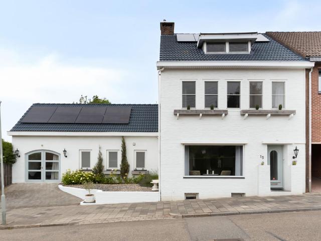Herenhuis te koop in Landgraaf, Lichtenberg