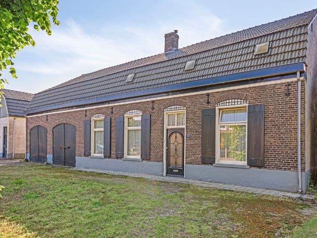 Woonboerderij te koop in Luyksgestel