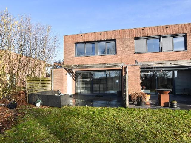 Eengezinswoning te koop in Lelystad, Flevoland