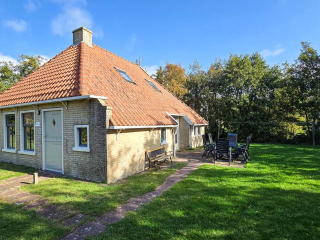 Woonboerderij te koop in Friesland