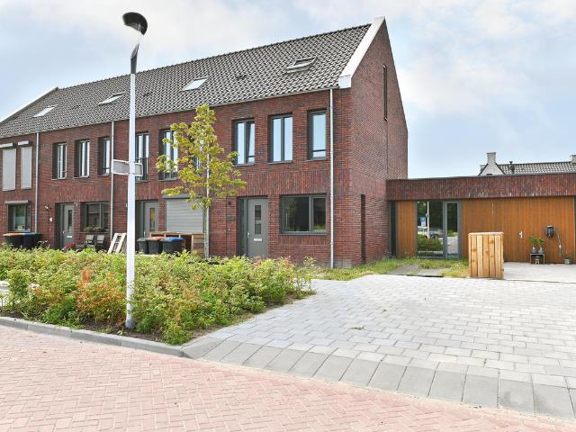 Woning te koop in Steenbergen, Noord Brabant
