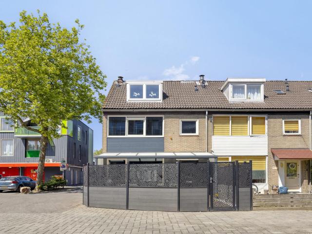 Eengezinswoning te koop in Zaandam