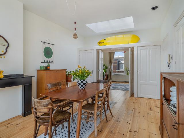 Bovenwoning te koop in 's-gravenhage, Bomenbuurt