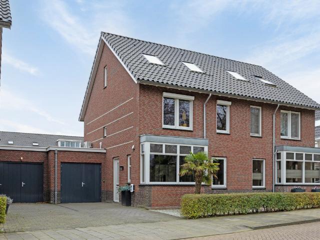 Woning te koop in Scherpenzeel, Gelderland