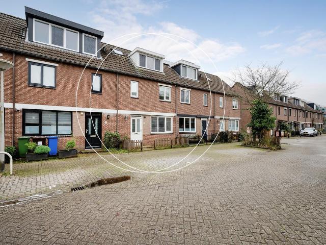 Woning te koop in Alphen Aan Den Rijn, Zuid Holland