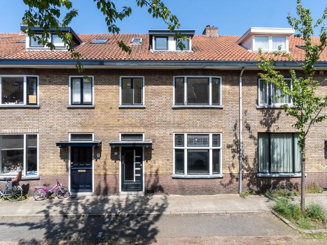 Eengezinswoning te koop in Zwolle, Binnenstad