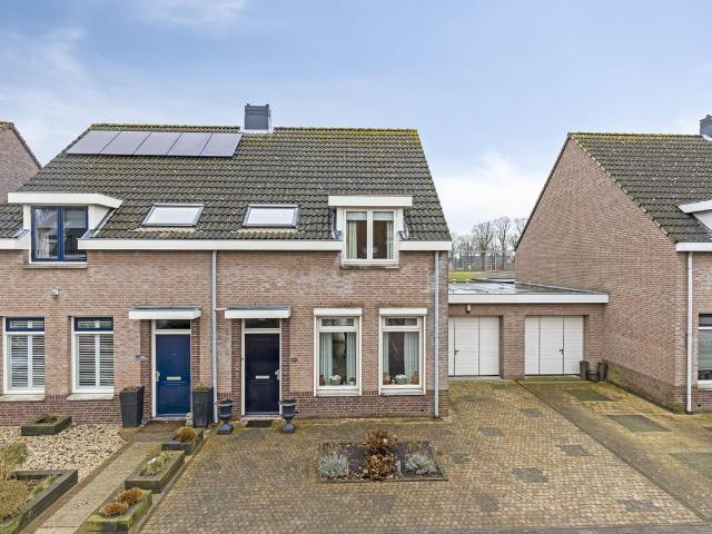 Woning te koop in Wagenberg, Noord Brabant