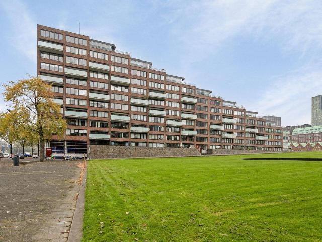 Appartement te koop in Kop van Zuid-Entrepot, Rotterdam