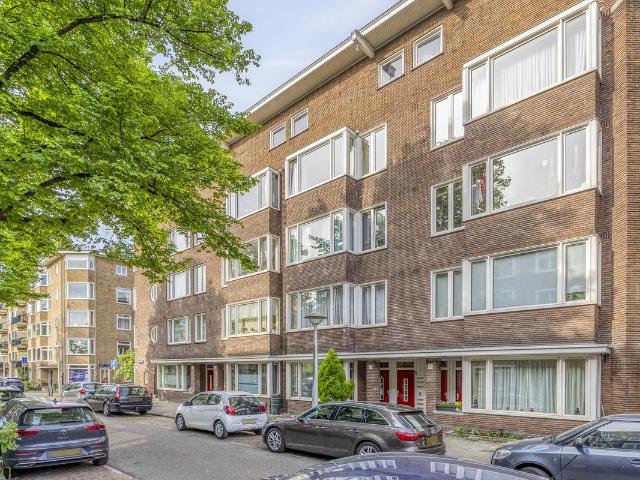 Bovenwoning te koop in Amsterdam, West