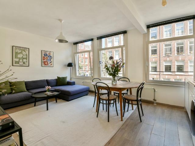 Bovenwoning te koop in West, Amsterdam