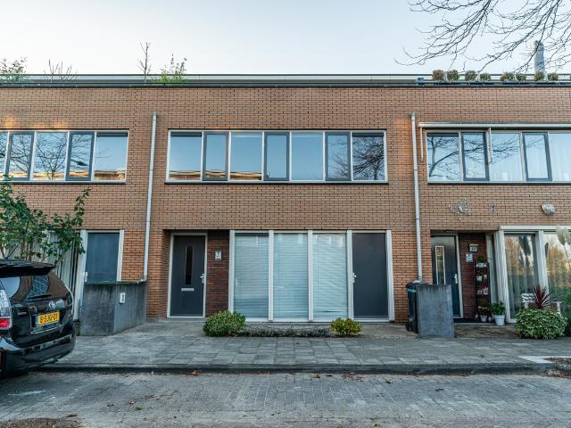 Dubbele Bovenwoning te koop in Zuid Holland