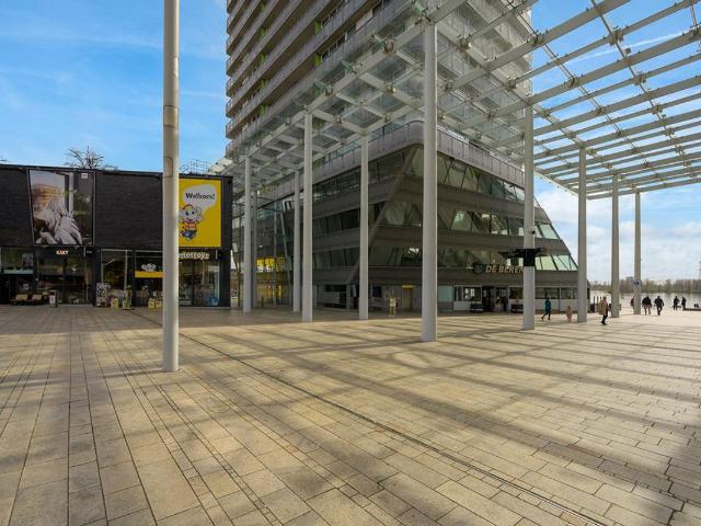 Studio te koop in Centrum, Almere-haven