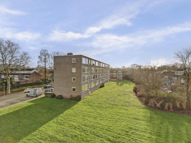 Studio te koop in Schiekamp, Spijkenisse