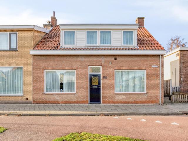 Woning te koop in Steenbergen, Noord Brabant