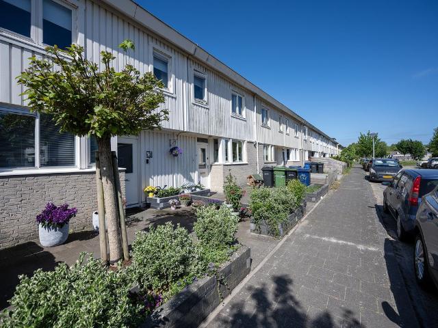Eengezinswoning te koop in Almere, Poldervlak
