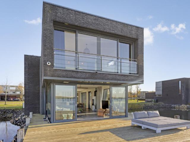 Eengezinswoning te koop in Bergen Op Zoom, Noord Brabant