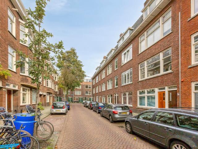 Bovenwoning te koop in Rotterdam, Zuid Holland