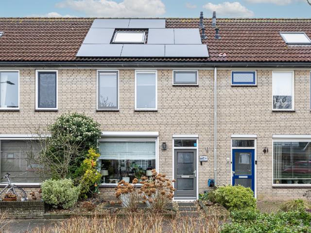 Woning te koop in Dirksland, Zuid Holland