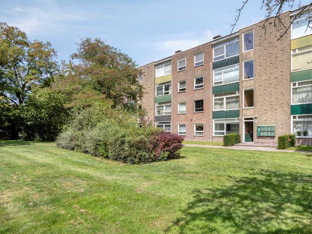 Benedenwoning te koop in Orden, Apeldoorn