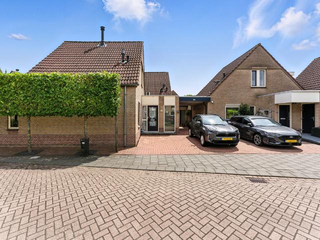 Bungalow te koop in Zwijndrecht