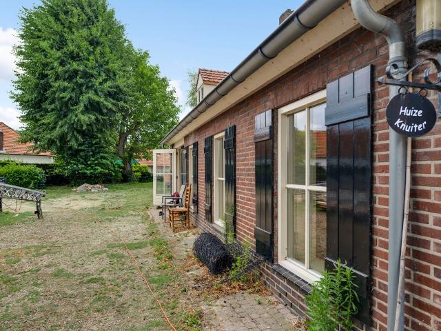 Woonboerderij te koop in Weert, Laarveld