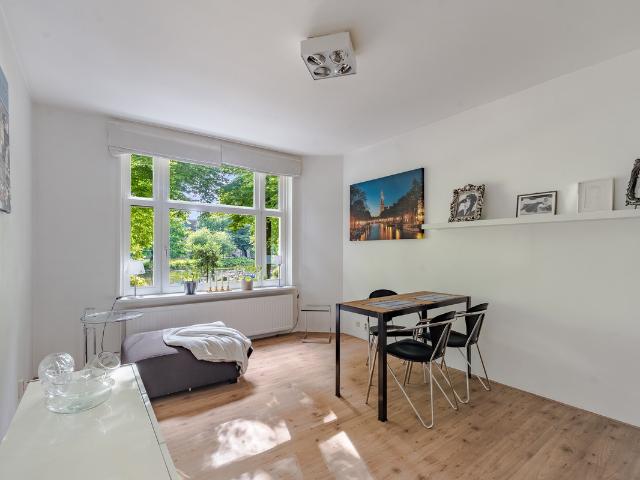 Benedenwoning te koop in Amsterdam, De Baarsjes