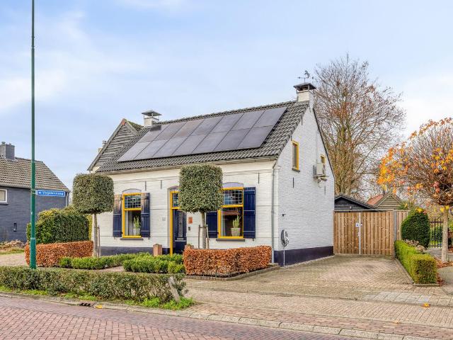Woning te koop in Chaam, Noord Brabant