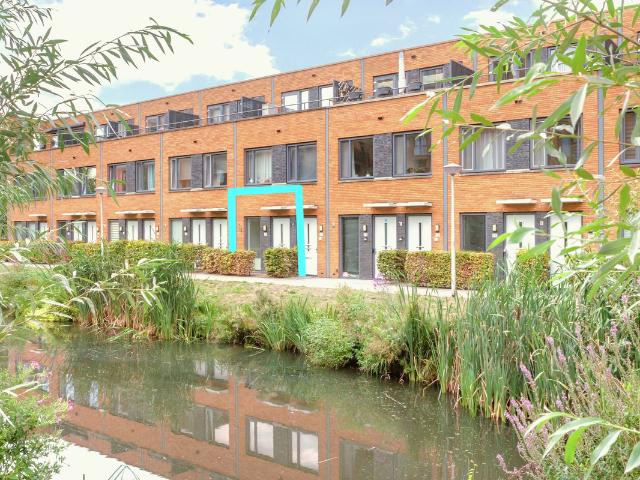 Benedenwoning te koop in Juniusbuurt, Delft