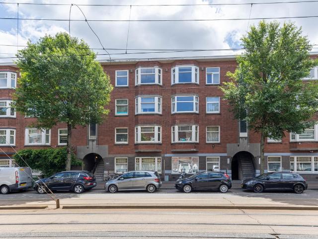 Bovenwoning te koop in 's-gravenhage, Laakkwartier