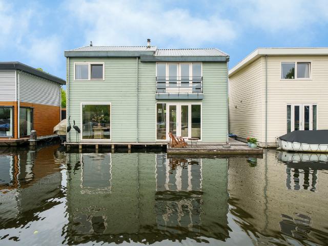 Geschakelde Woning te koop in Noord, Rotterdam