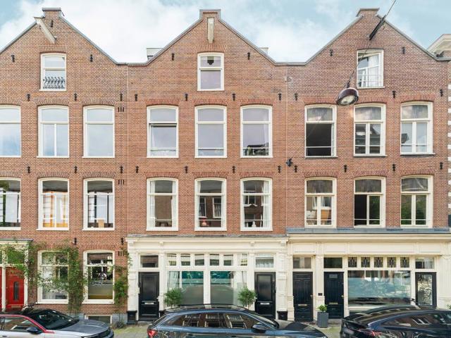 Bovenwoning te koop in De Pijp, Amsterdam