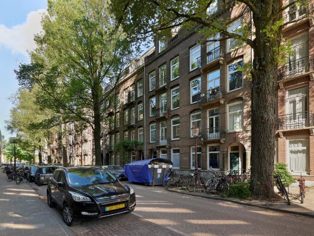 Benedenwoning te koop in Oost, Amsterdam