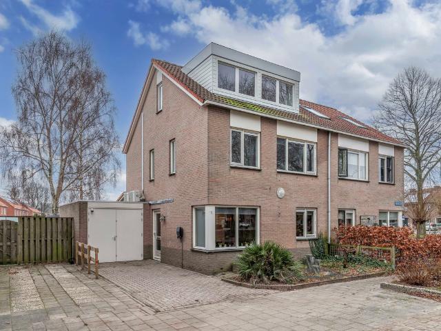 Woning te koop in Marknesse, Flevoland