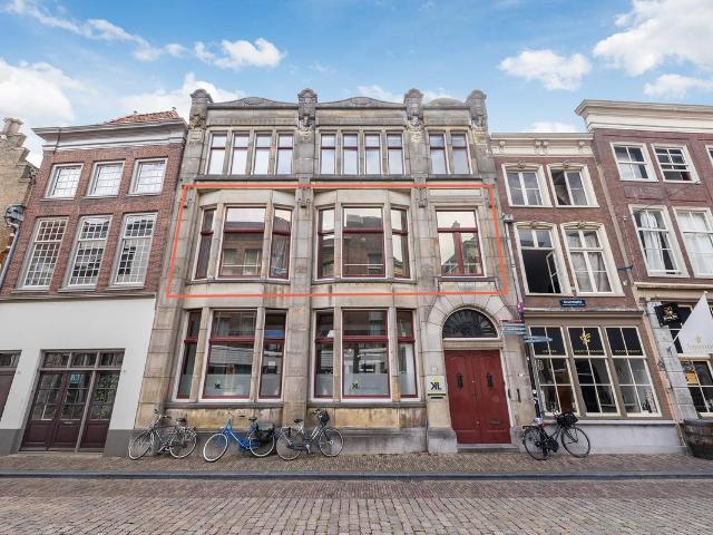 Bovenwoning te koop in Dordrecht