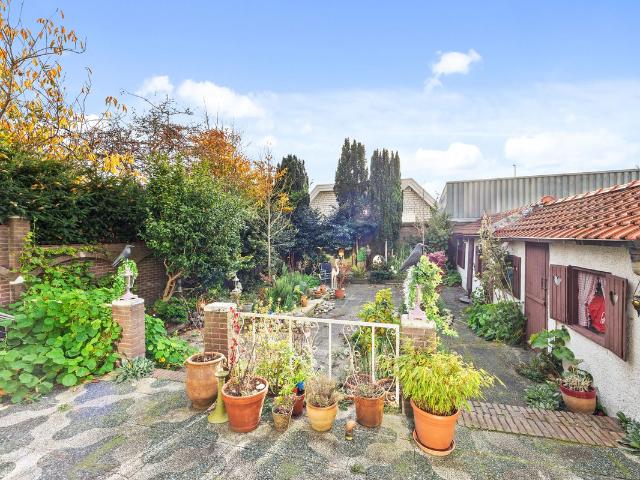 Benedenwoning te koop in Den Haag, Zuid Holland