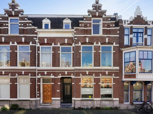 Bovenwoning te koop in Scheveningen, Den Haag