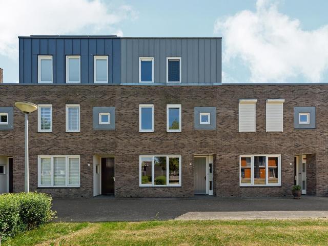 Eengezinswoning te koop in Almere, Noorderplassen