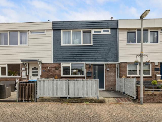 Eengezinswoning te koop in Purmerend, Noord Holland
