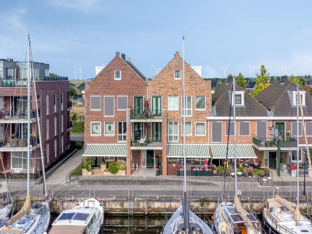 Appartement te koop in Oude-tonge, Waterrijck Suijssenwaerde Appartement te koop in Oude-tonge, Waterrijck Suijssenwaerde